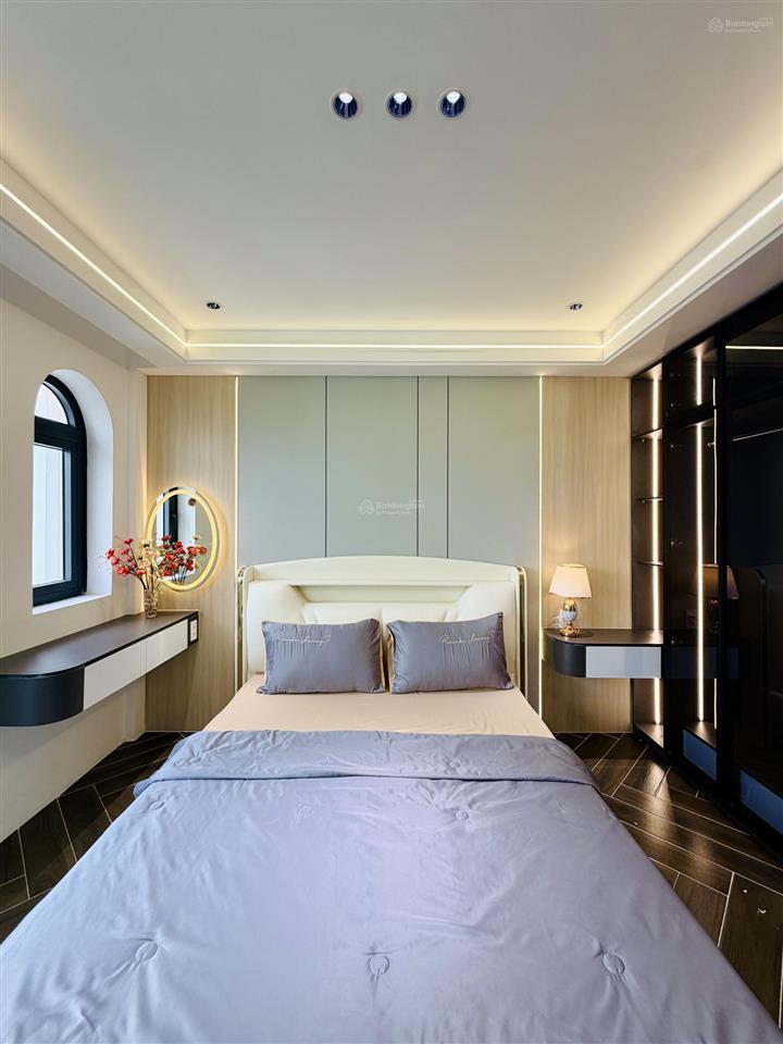 Bán nhà hẻm xe hơi 248/ nguyễn văn khối  trệt lửng 3 lầu 4 phòng ngủ full nội thất 9,5tỷ tl