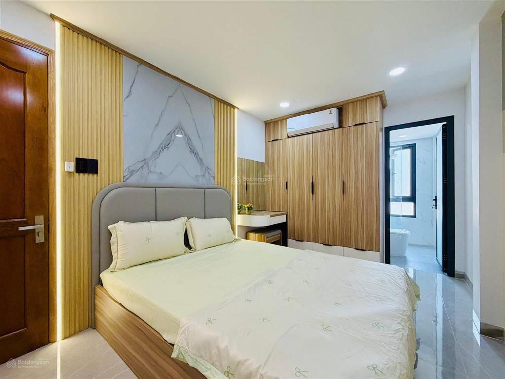 Bán nhà 309/2 nguyễn oanh p17 có thang máy 8,8 tỷ ngang 6m trệt lửng 2 lầu