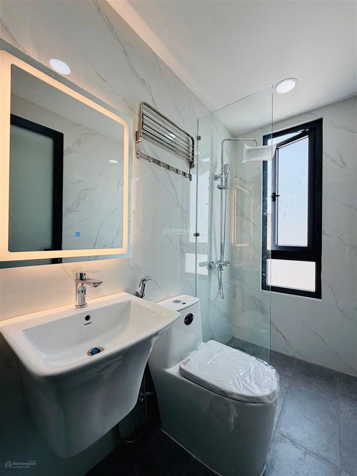 Bán nhà 309/2 nguyễn oanh p17 có thang máy 8,8 tỷ ngang 6m trệt lửng 2 lầu