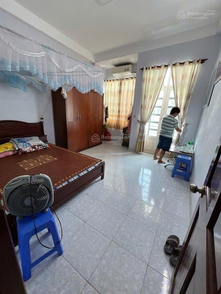 Hiếm có khó tìm,rộng đẹp thuê cao giá tốtkẹt bán nhà mặt tiền 4 x 274tầng mt trương thị hoa q 12