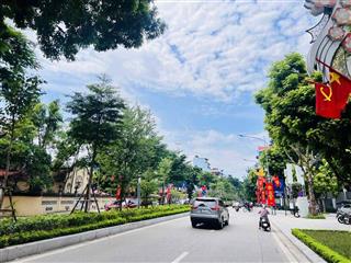 SIÊU PHẨM MẶT PHỐ ĐƯỜNG LÁNG – LÔ GÓC – 2 MẶT TIỀN – THANG MÁY – DÒNG TIỀN 70TR/THÁNG