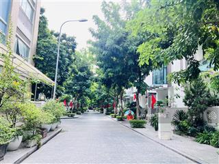 SIÊU PHẨM - BIỆT THỰ 200M - NGUYỄN TUÂN MT 10M - THIẾT KẾ SANG TRỌNG - AN NINH VÀ YÊN TĨNH