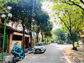 LINH ĐÀM - HOÀNG LIỆT - LÔ ĐẤT 200M2 ĐƯỜNG Ô TÔ - CHIA 2 ĐẾN 3 LÔ BÁN RẤT THANH KHOẢN  