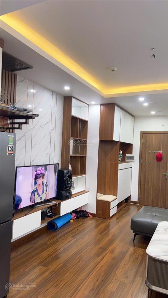 Hot! rẻ nhất khu vực chỉ có cc tht new city, 70m2, 2 ngủ, full nội thất, giá 2.5 tỷ