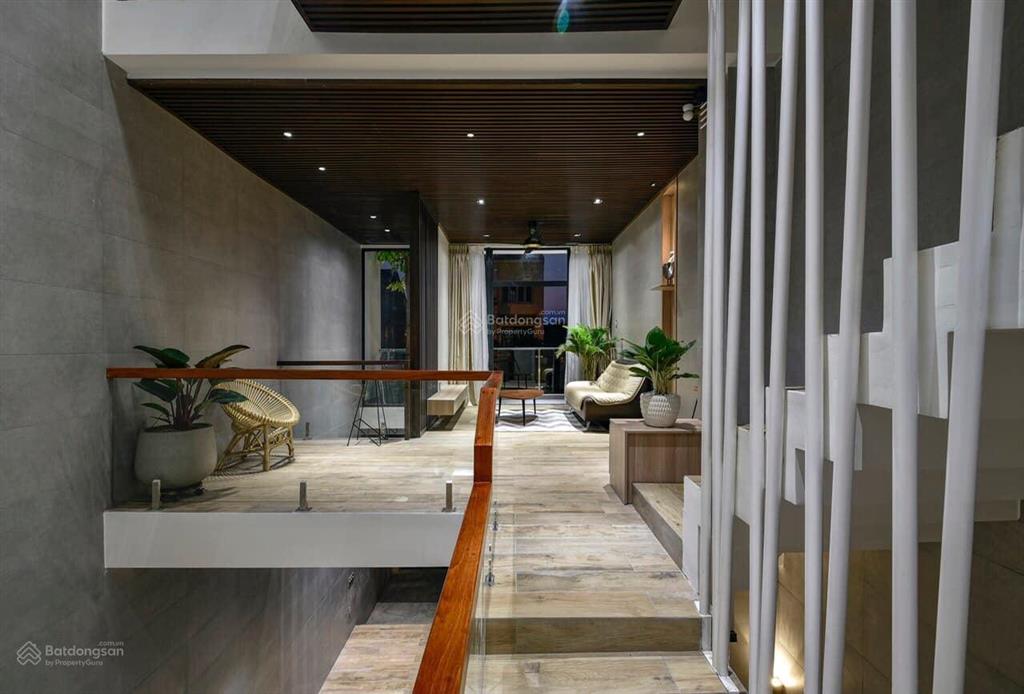 Bán nhà khu ao sen mt đ. số 30 , 5x20m, 3 .5 tấm, giá 18.5 tỷ. gần aeon