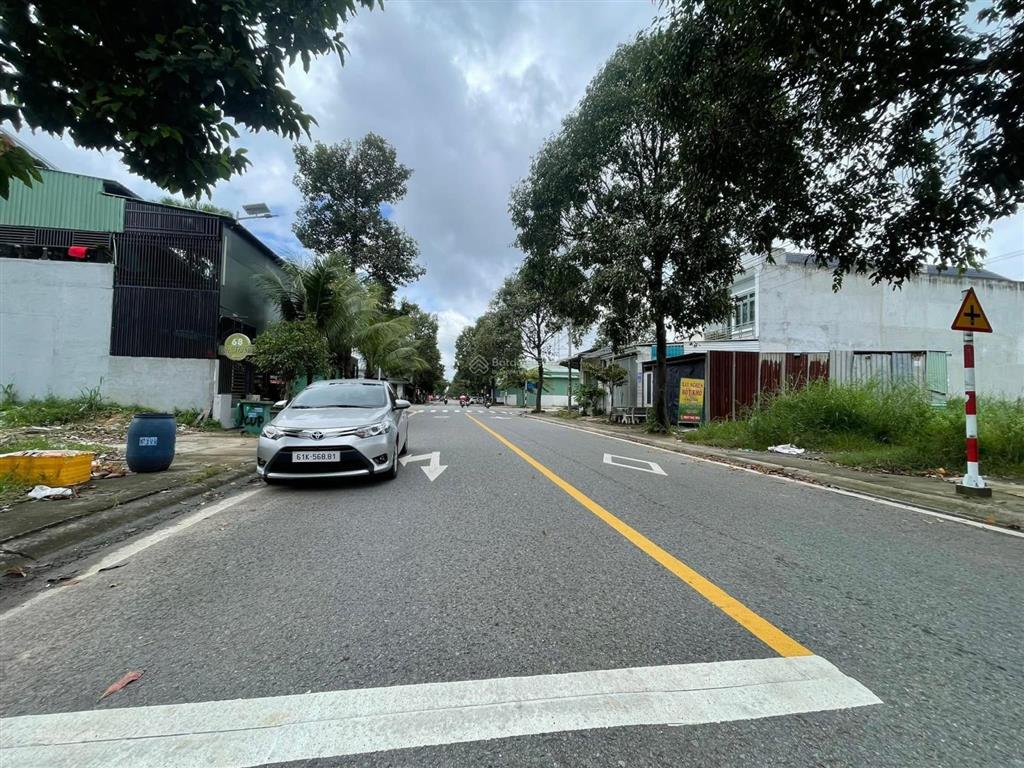 Đất thành phố mới chính chủ gửi đường số 84 dân nhập cư nhiều. sạch sẽ, phát triển, 5x28m full tc