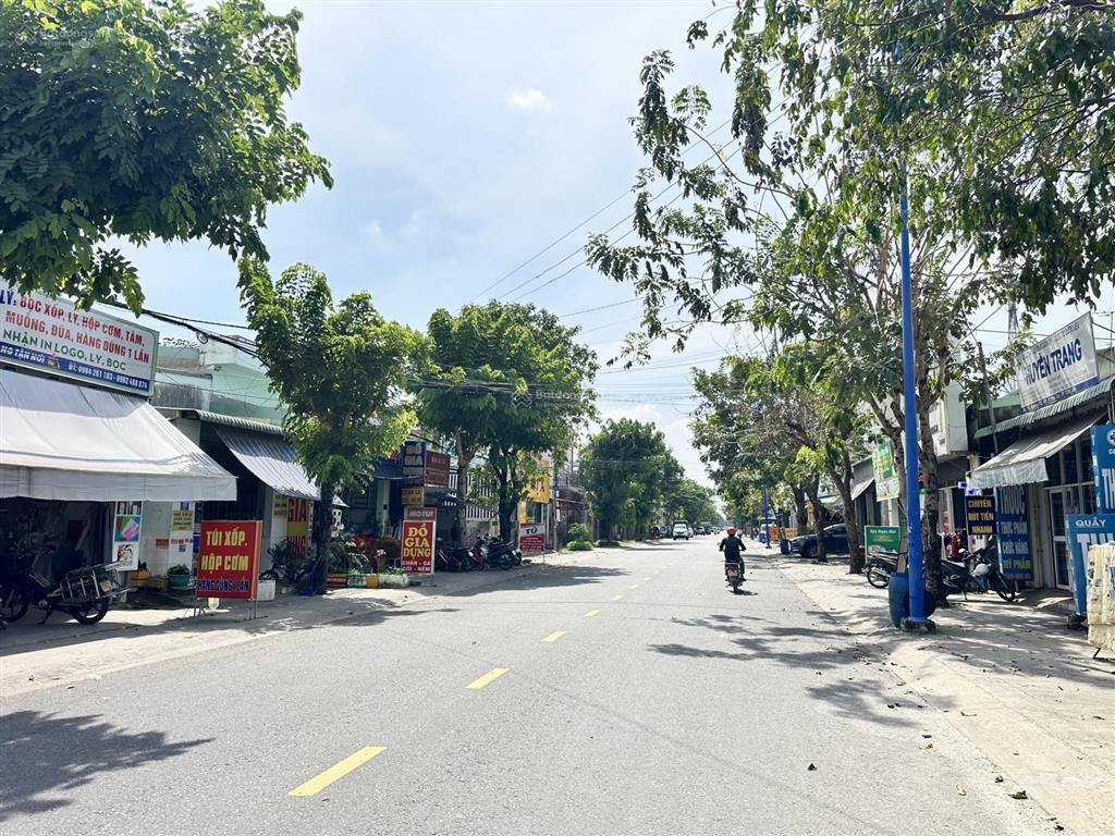 Kho thành phố mới 7,5x20 full ngay chợ tự phát gần kcn sóng thần 3, dòng tiền 9tr/th, cực đẹp