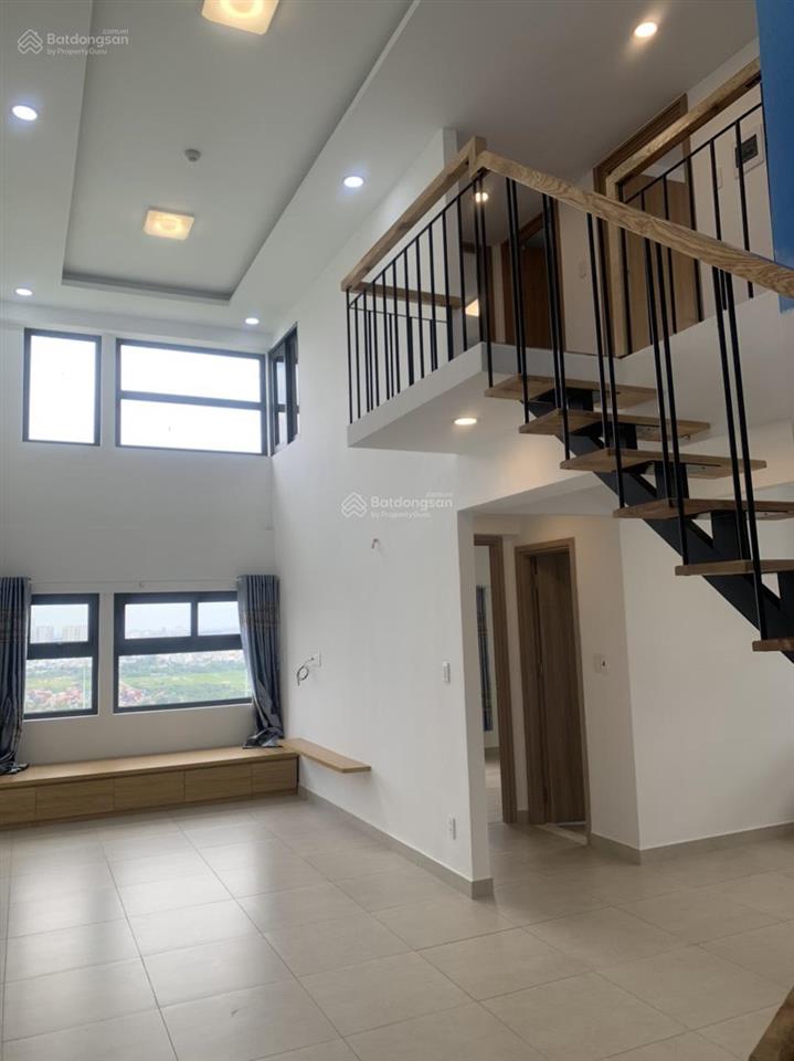 Duplex esto căn góc tầng cao đã làm lửng