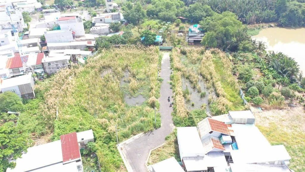 Bán đất shr. chính chủ. giá tốt. tại xã nhơn đức, huyện nhà bè