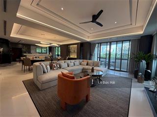 Hiếm ! cho thuê căn hộ sân vườn riverpark 260 m2 ( 4pn + 1plv ) trang bị nội thất cao cấp. ở ngay