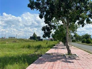 Lô đất kdc phước đông ngay trung tâm hành chính cần đước. giá 1tỷ650 shr. mua công chứng ngay