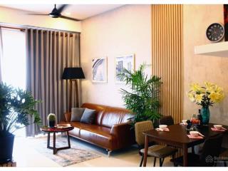 Cần cho thuê 3 phòng ngủ 2wc giá rẻ 21tr bao phí  the sun avenue tầng cao, full nội thất xịn