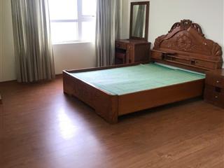 Gia đình chuyển xuống nhà đất cần bán căn hộ 3 ngủ chung cư m nguyễn chí thanh full đồ
