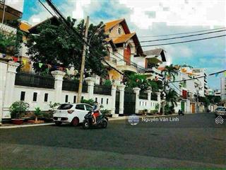 Bán nhà mặt tiền khu họ lê  quận tân phú  11,7mx20m , 3 tầng , giá chỉ 28 tỷ tl