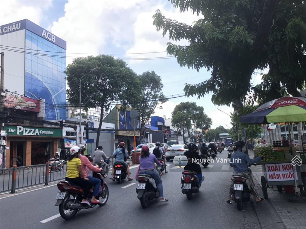 5mx26m! mặt tiền âu cơ, p.10, q.tb (có lề rộng), vị trí đẹp, không lỗi phong thủy, giá 20 tỷ