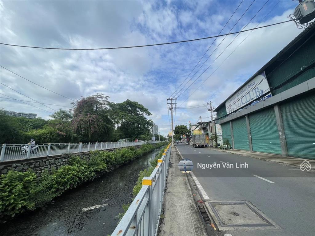 Bán nhà mặt tiền kênh 19 tháng 5 tân phú, kế trường trí đức, 204m2, giá chỉ 20 tỷ