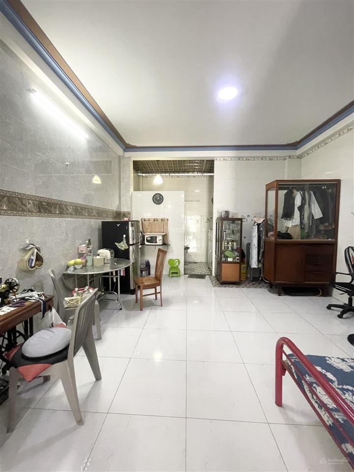 Bán đất nền p7 quận 8 đường xe tải dt 120m2 giá 37,5 triệu /1 m2