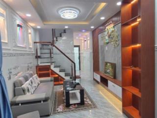 Bán nhà 2 tầng đẹp lung linh đường bình đông p14 quận 8 dt 36 m2 giá 3 tỷ 750