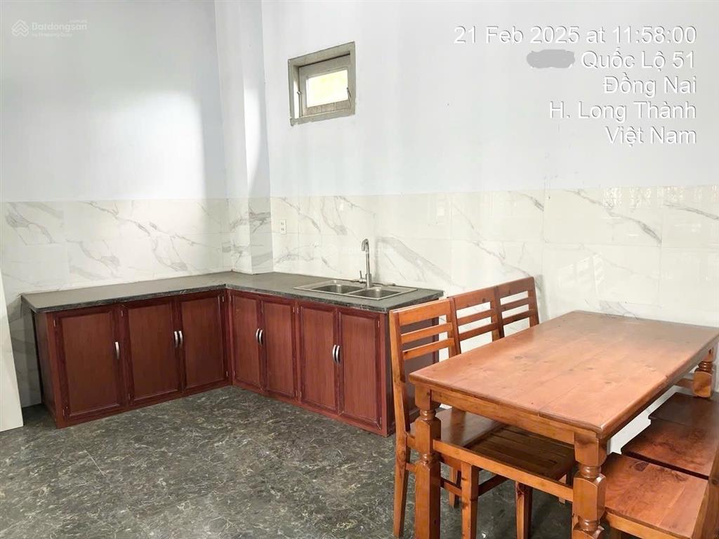 Bán khách sạn 4 tầng dt 304m2 giá siêu rẻ chỉ 11,5 tỷ mặt tiền quốc lộ 51a gần sân bay long thành