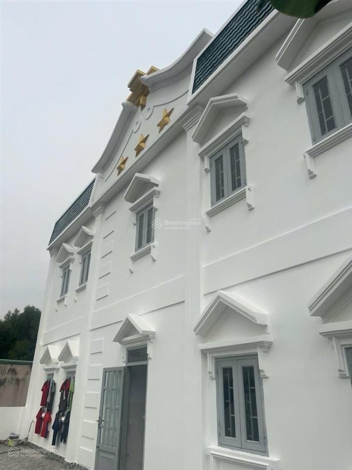 Bán khách sạn 4 tầng dt 304m2 giá siêu rẻ chỉ 11,5 tỷ mặt tiền quốc lộ 51a gần sân bay long thành