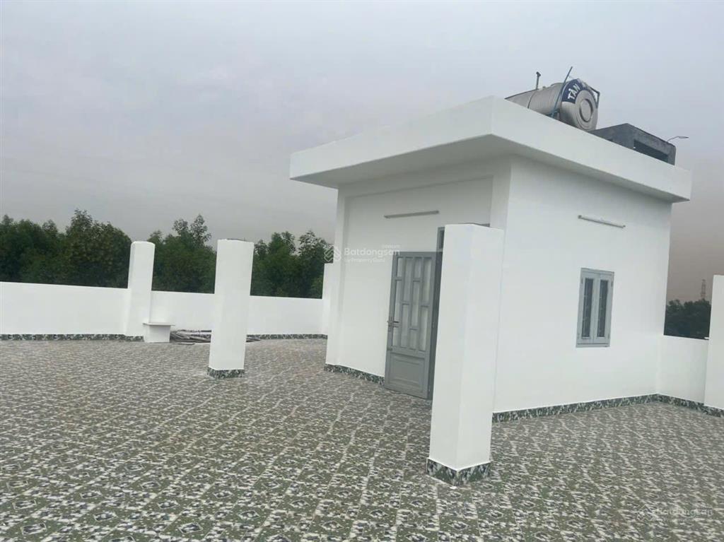 Bán khách sạn 4 tầng dt 304m2 giá siêu rẻ chỉ 11,5 tỷ mặt tiền quốc lộ 51a gần sân bay long thành