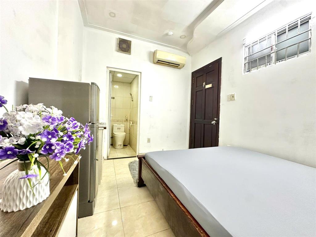 Cho thuê phòng full nội thất trường chinh gần cầu vượt an sương, chợ lạc quang, kcn tân bình 2.6tr