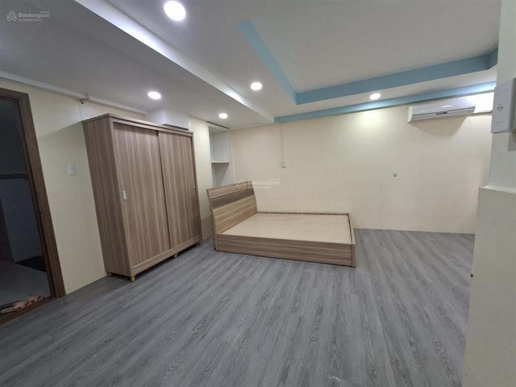 Cho thuê phòng trong kdc ctyland centen hill