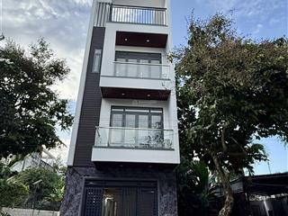 Bán căn nhà 1 trệt 3 lầu, đã hoàn công, tặng 10 phòng ngủ xịn sò tại trung tâm tp bà rịa, 7.6tỷ