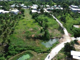 Bán lô đất vườn sẵn 300m2 thổ cư, 100 cây sầu riêng, ngay khu dân cư (có view đồi thông)