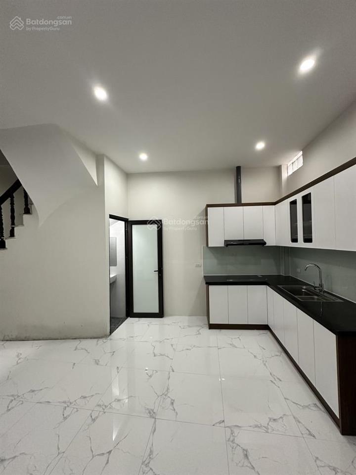 Bán nhà thông hào nam 40m2 x 4t, ngõ thông rộng, kinh doanh, cho thuê dòng tiền, hơn 9 tỷ