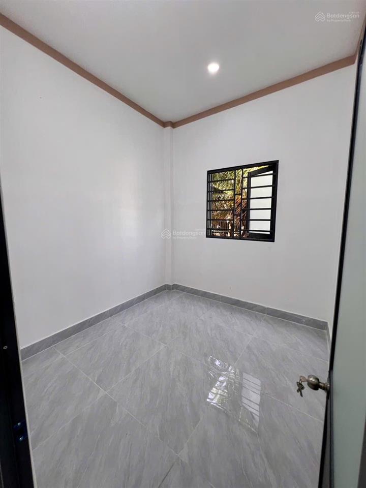 Rẻ nhà cấp 4 xây mới đẹp hiệp thành cũ (phường phú lợi  tp.hcm) ngang 7,5m thổ cư 100% giá êm