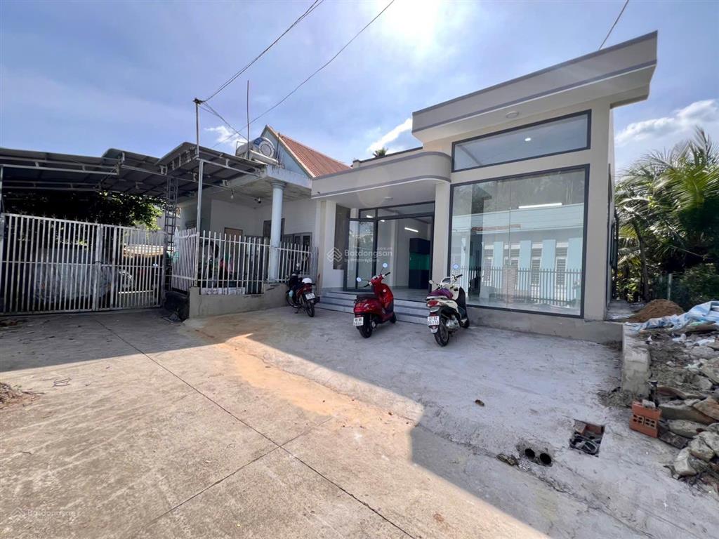 Rẻ nhà cấp 4 xây mới đẹp hiệp thành cũ (phường phú lợi  tp.hcm) ngang 7,5m thổ cư 100% giá êm