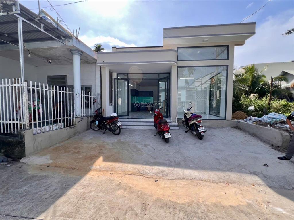 Rẻ nhà cấp 4 xây mới đẹp hiệp thành cũ (phường phú lợi  tp.hcm) ngang 7,5m thổ cư 100% giá êm