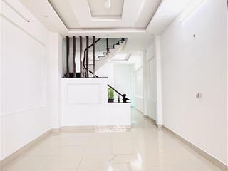 Nhà khu dân cư đồng bộ dân trí  chính chủ chưa qua kinh doanh  mua ở rất thích hơp