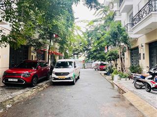 Nhà chính chủ đường hà huy giáp  gần ngã 4 ga quận 12( cũ) chưa qua kd cần bán lại