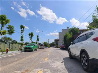 Cc bán 48.5m2 đất thôn đoài  nam hồng cách 2 nhà ra bìa làng