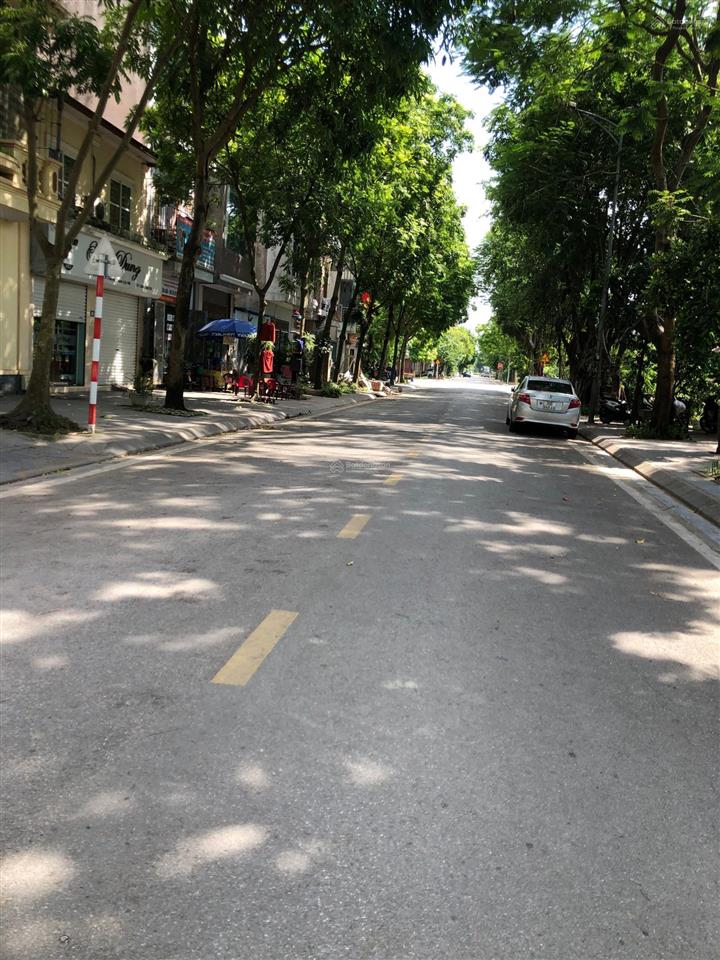 Bán đất tdc xóm lò, thượng thanh dt 90 m², mt 6.92m², đường 2 ô tô tránh kinh doanh