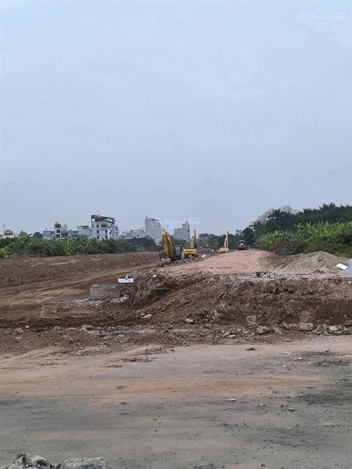 Bán đất khu đấu giá tđc xóm lò, thượng thanh, dt 85m² mt 5 m đỉnh cao mặt đường 40m đang thi công
