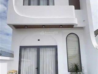 Cần bán gấp nhà sổ riêng với 600triệu  gan ubnd tan hanh tp biên hoà 0973 131 ***