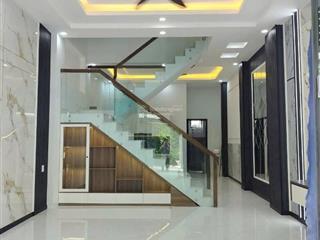 Nhà ngộp gía rẻ, 450 triệu có nhà gần ubnd bình hoà, dân cư đông đúc
