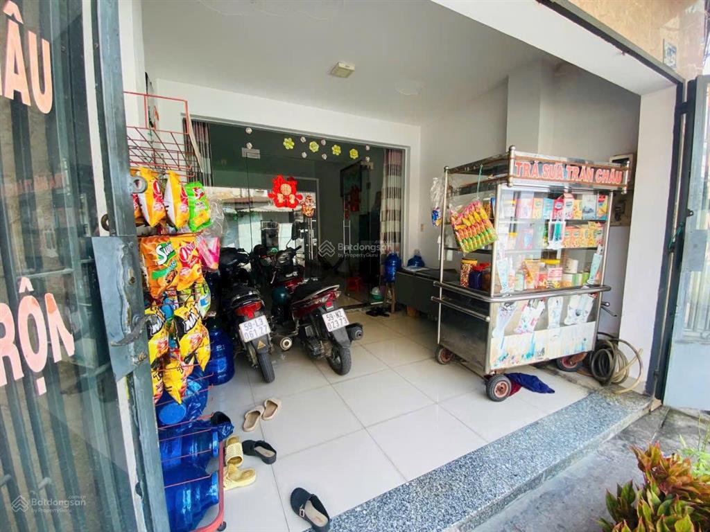Nhà 74m2 mặt tiền đường nhựa gần cầu chợ đệm