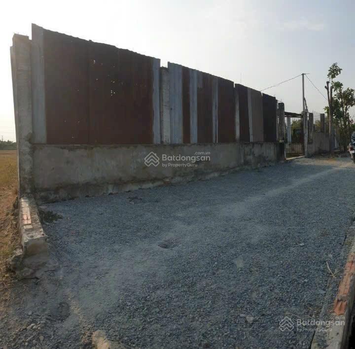 Nhà vườn 420m2, đường xe hơi, thị trấn tân túc, bình chánh