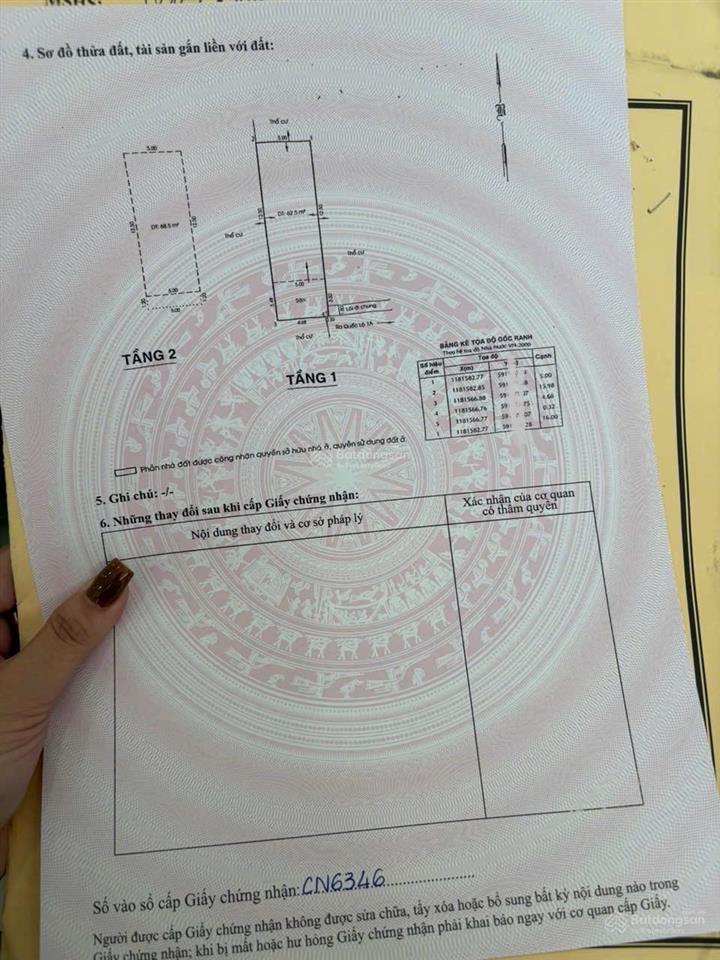 Nhà 1 trệt 1 lầu 4 phòng ngủ, gần vòng xoay nguyễn văn linh