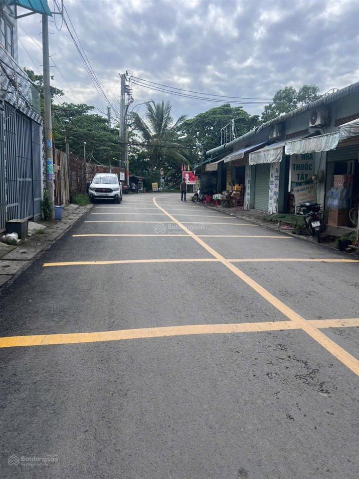 Nhà 113m2 mt đường võ hữu lợi xã lê minh xuân