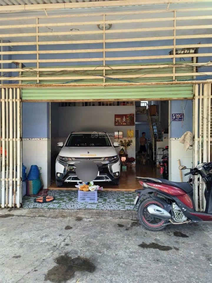 Nhà 134m2 đường xe hơi, xã tân quý tây