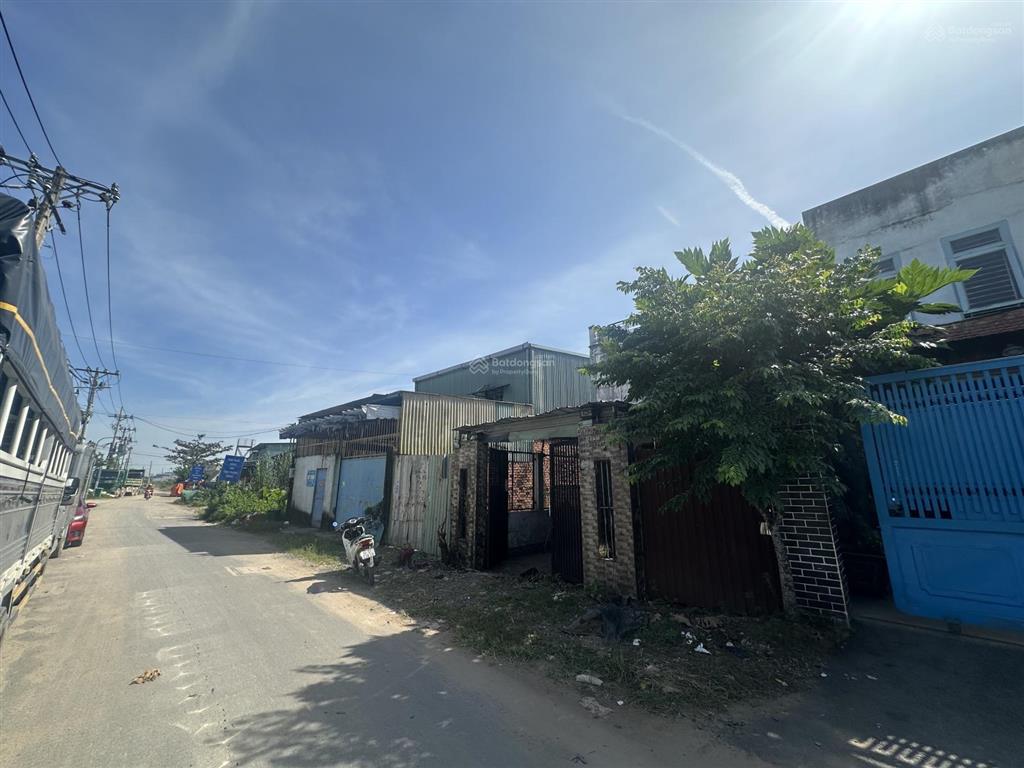 500m2 có 432m2 thổ cư mặt tiền đường nhựa lô 2 song song đường trần văn giàu