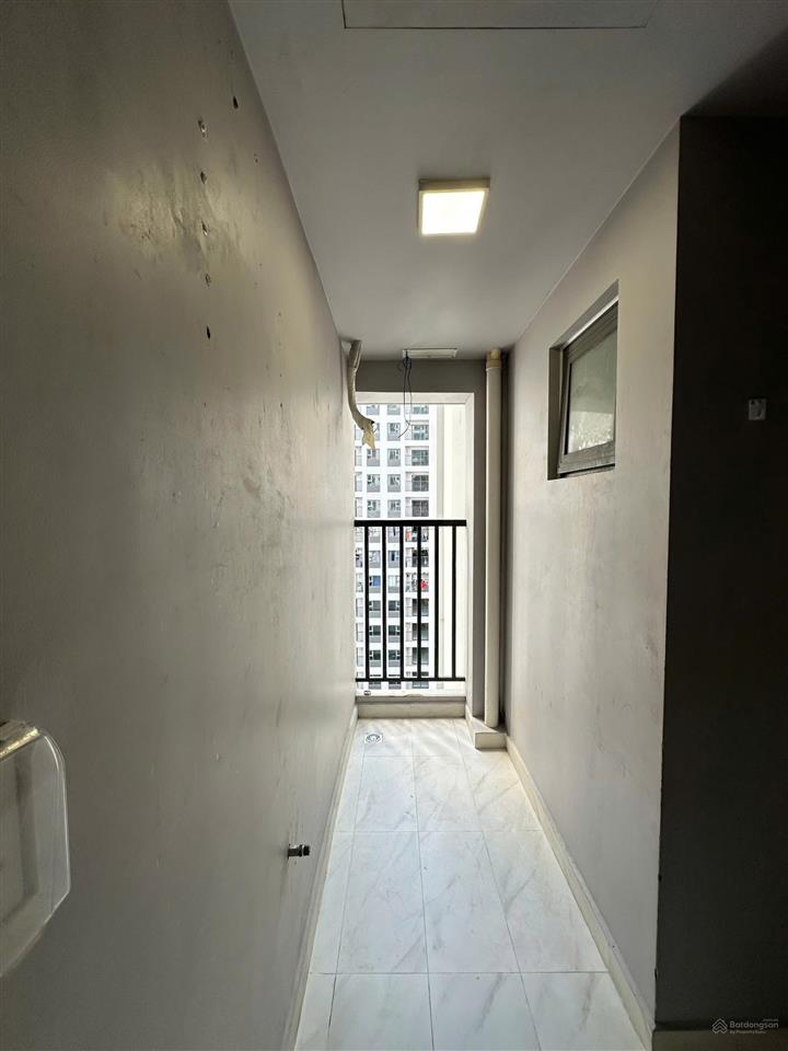 Chính chủ bán căn hộ 2pn2wc  sổ hồng  có cho vay