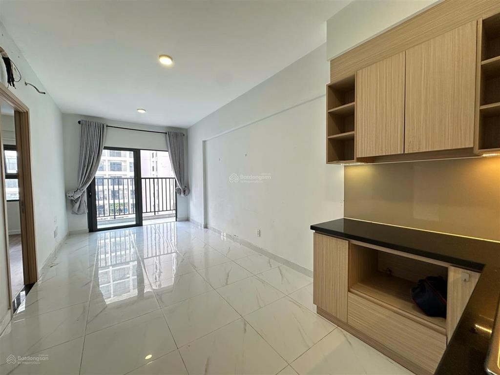 Chính chủ bán căn hộ 2pn2wc  sổ hồng  có cho vay