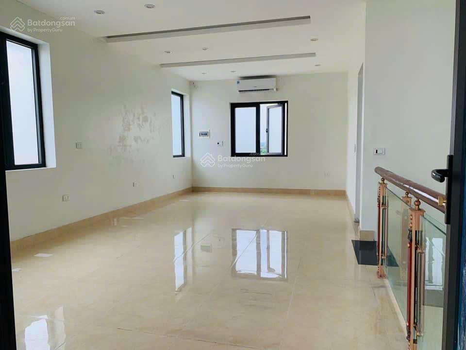 Bán căn shophouse mặt đường hữu nghị, chỉ 11,x tỷ