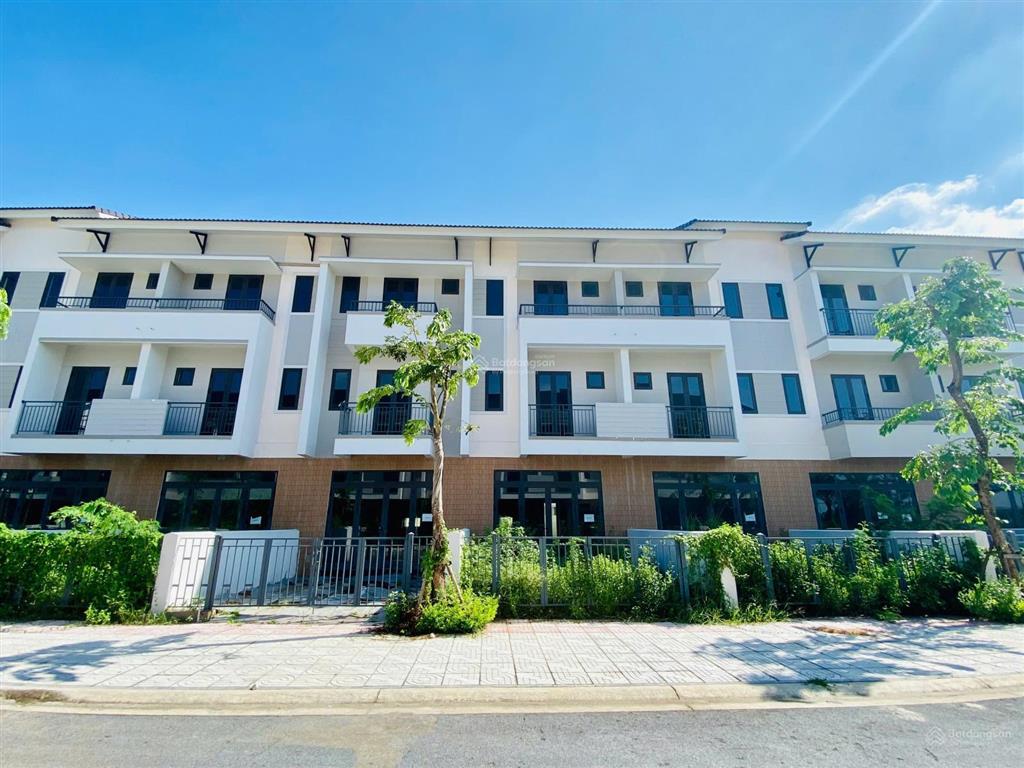 Bán căn shophouse mặt đường hữu nghị, chỉ 11,x tỷ